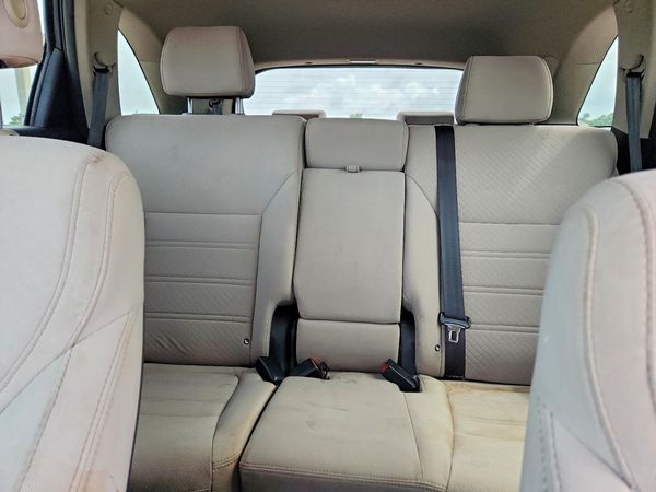 2017 KIA SORENTO L, LX