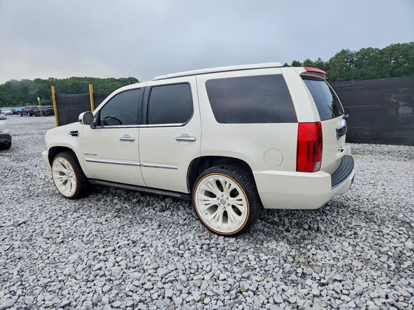2014 CADILLAC ESCALADE Luxury