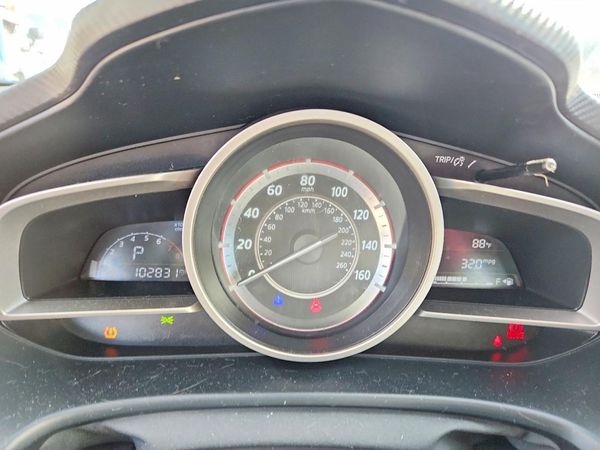 2016 MAZDA 3 SV/Base