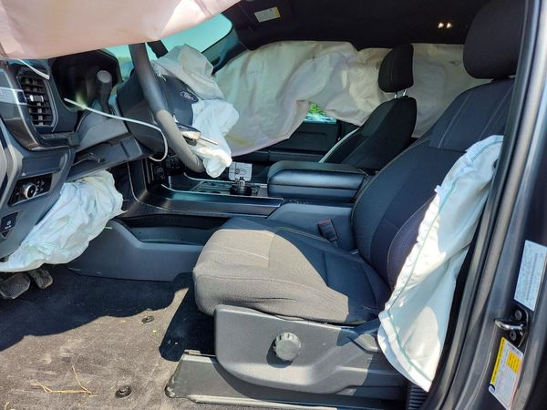 2024 FORD F150