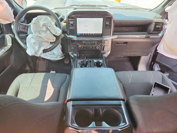 2024 FORD F150