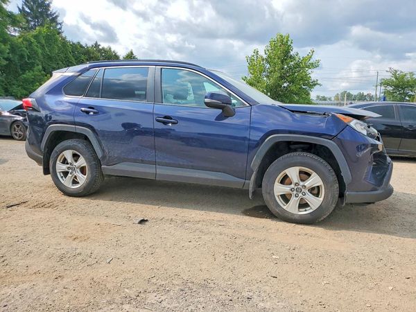2019 TOYOTA RAV4 XLE AWD