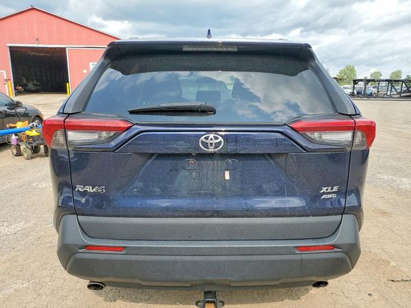 2019 TOYOTA RAV4 XLE AWD