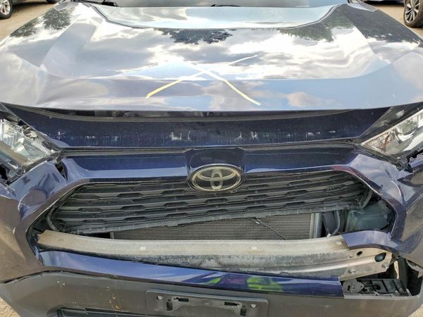 2019 TOYOTA RAV4 XLE AWD