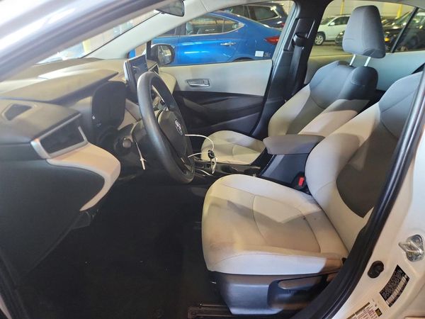 2021 TOYOTA COROLLA