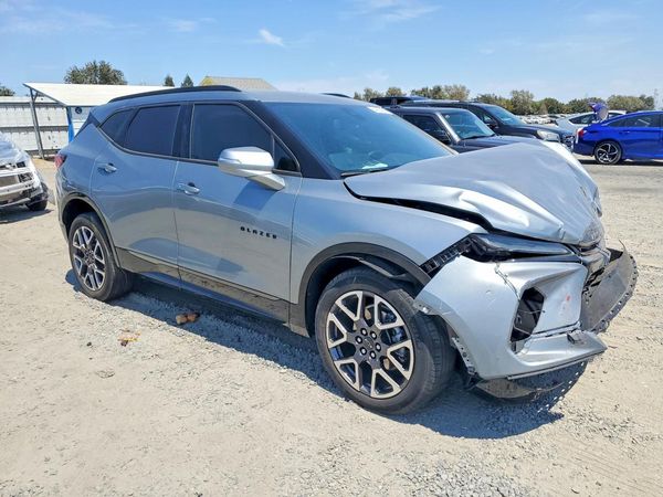 2024 CHEVROLET BLAZER RS — Passenger 3/4