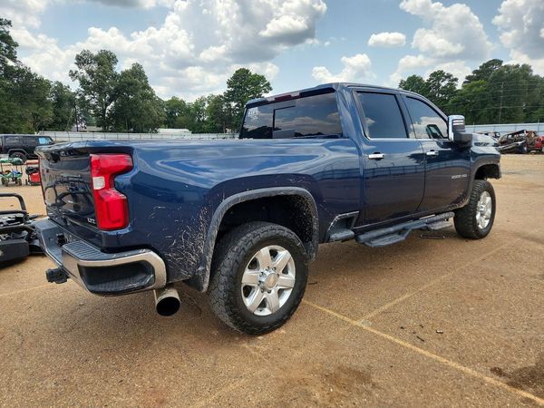 2020 CHEVROLET SILVERADO LTZ