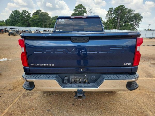 2020 CHEVROLET SILVERADO LTZ