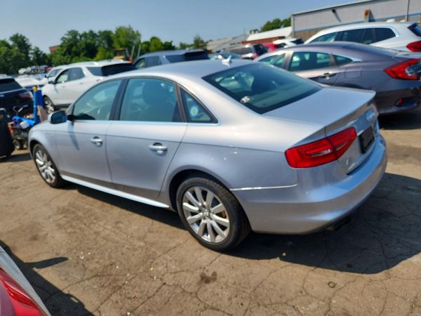 2015 AUDI A4 quattro Premium