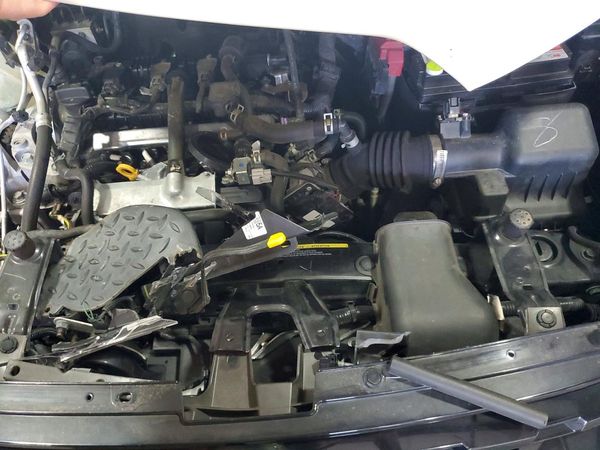 2022 NISSAN KICKS SV — Engine bay