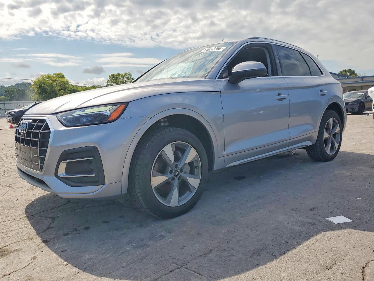 2022 AUDI Q5