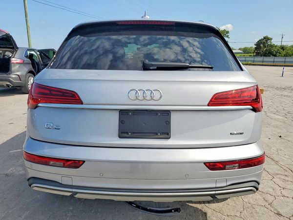 2022 AUDI Q5