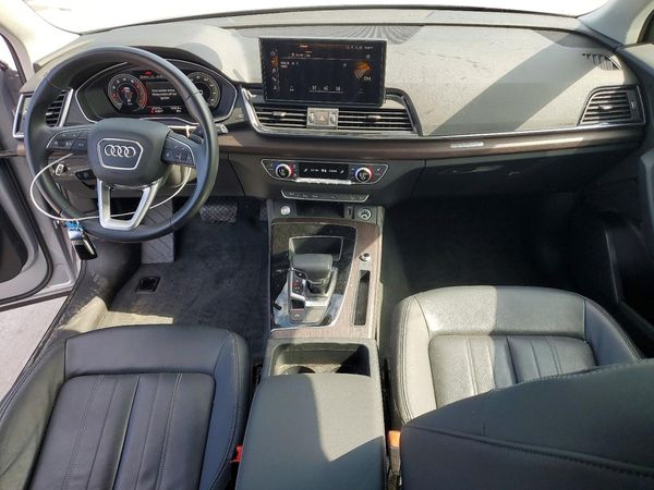 2022 AUDI Q5