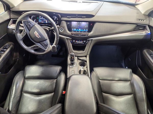 2017 CADILLAC XT5 Premium Luxury