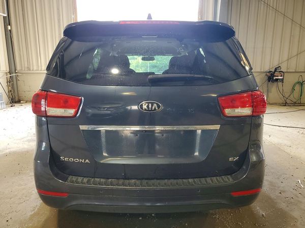 2015 KIA SEDONA