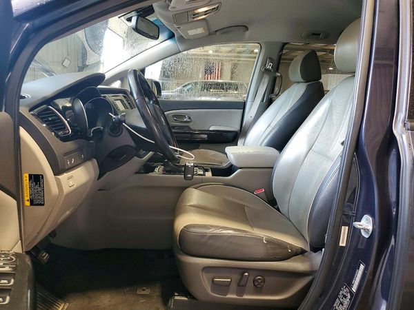 2015 KIA SEDONA