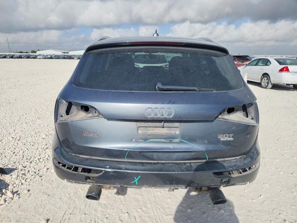 2017 AUDI Q5 quattro Premium