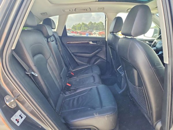 2017 AUDI Q5 quattro Premium