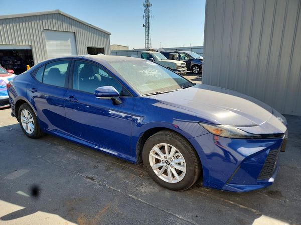 2025 TOYOTA CAMRY