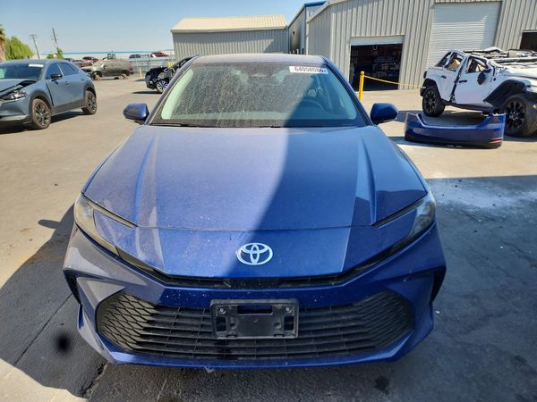 2025 TOYOTA CAMRY