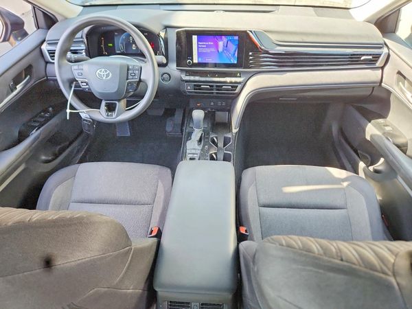 2025 TOYOTA CAMRY