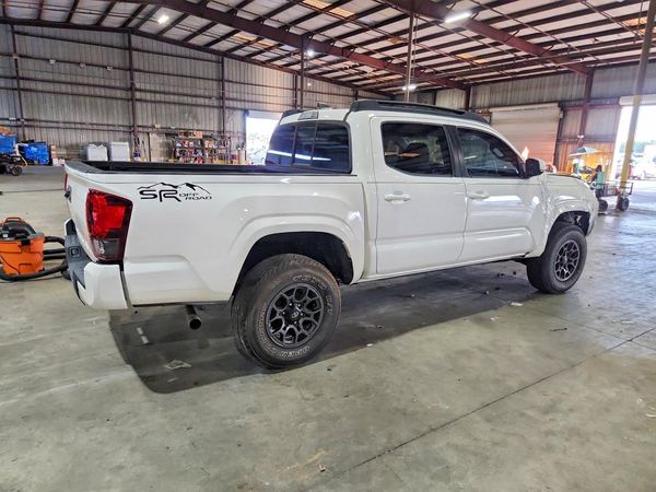 2020 TOYOTA TACOMA SR5
