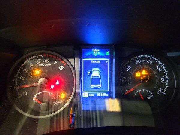 2020 TOYOTA TACOMA SR5