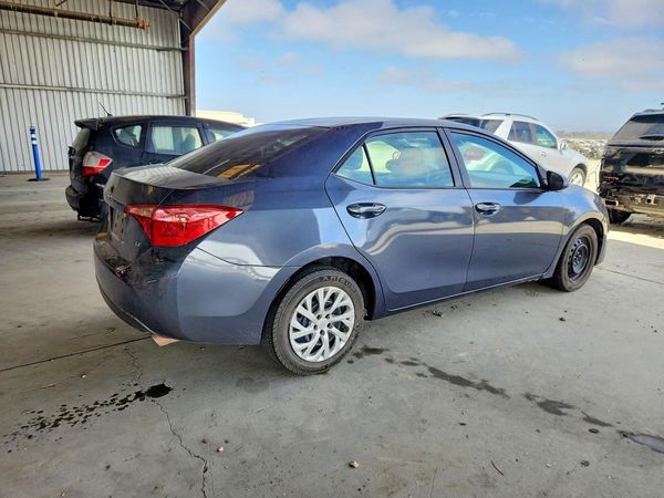 2019 TOYOTA COROLLA