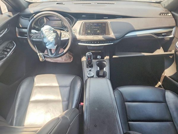 2022 CADILLAC XT4