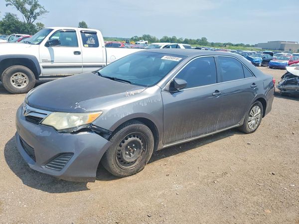 2012 TOYOTA CAMRY