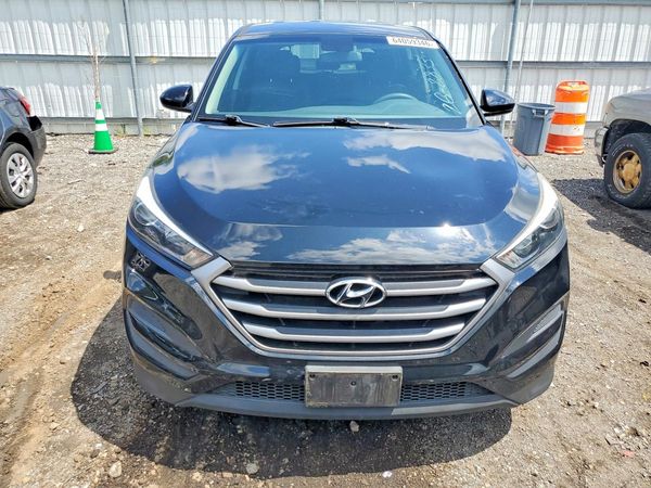 2018 HYUNDAI TUCSON SE Standard