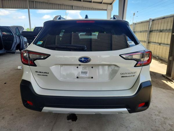 2025 SUBARU OUTBACK