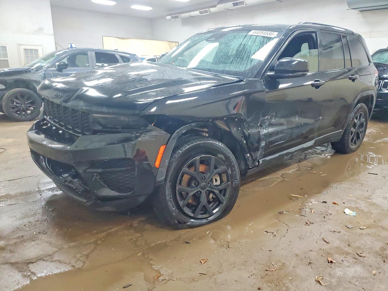 2025 JEEP GRAND CHEROKEE