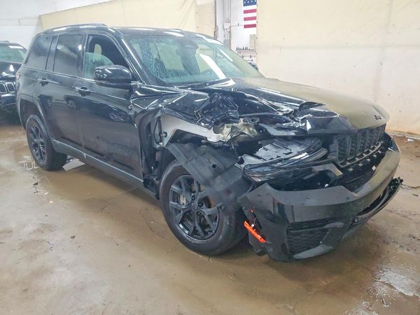 2025 JEEP GRAND CHEROKEE