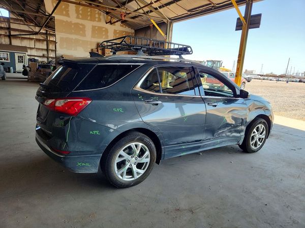 2020 CHEVROLET EQUINOX Premier (1LZ)
