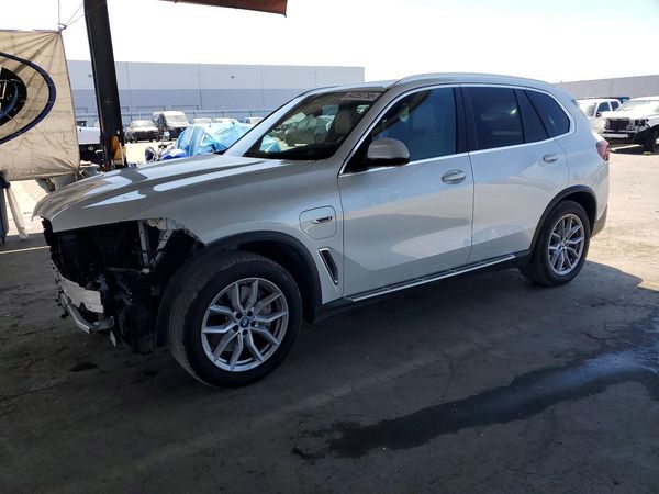 2022 BMW X5 xDrive45e