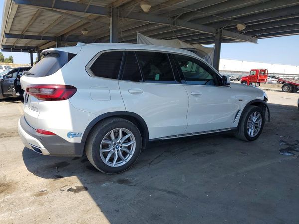 2022 BMW X5 xDrive45e