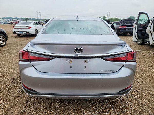 2023 LEXUS ES 300H