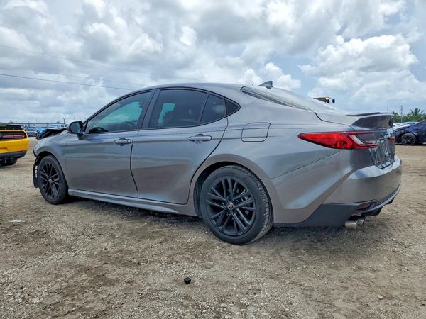 2026 TOYOTA CAMRY