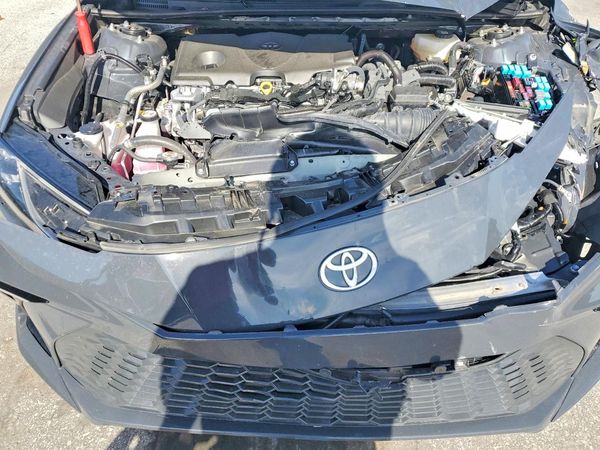 2025 TOYOTA CAMRY — Engine bay