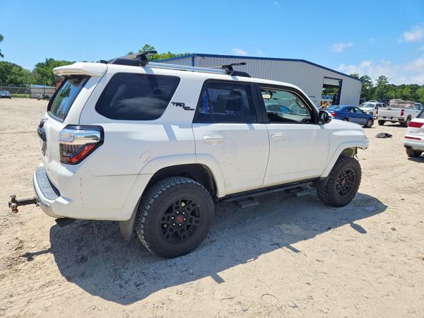 2018 TOYOTA 4RUNNER