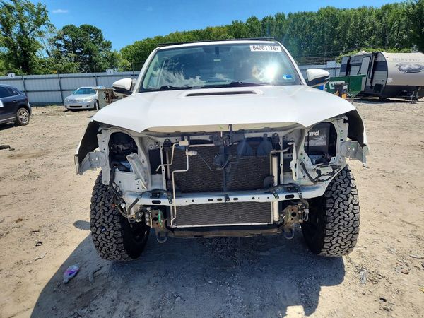 2018 TOYOTA 4RUNNER
