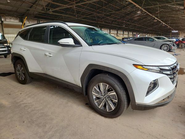 2022 HYUNDAI TUCSON