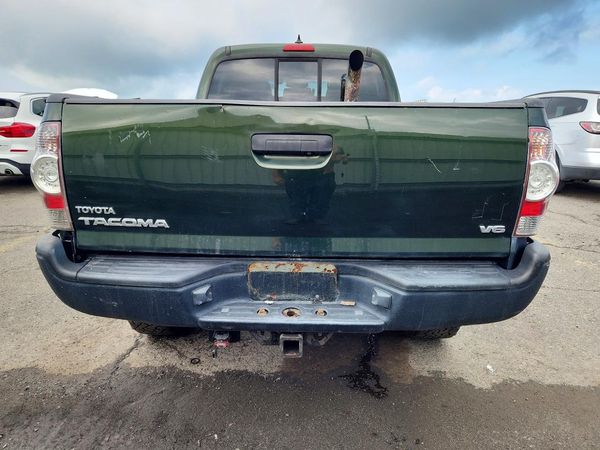 2012 TOYOTA TACOMA