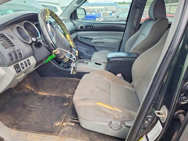 2012 TOYOTA TACOMA