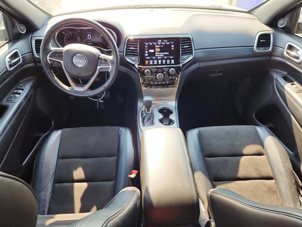 2020 JEEP GRAND CHEROKEE LAREDO 4X4