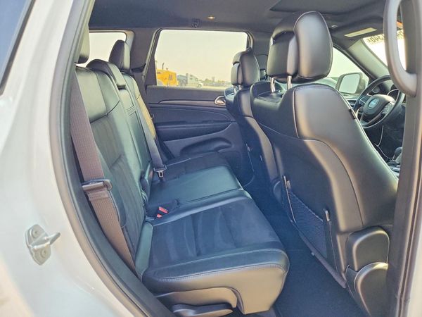2020 JEEP GRAND CHEROKEE LAREDO 4X4