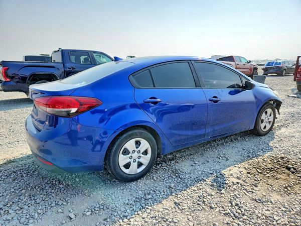 2017 KIA FORTE LX Base