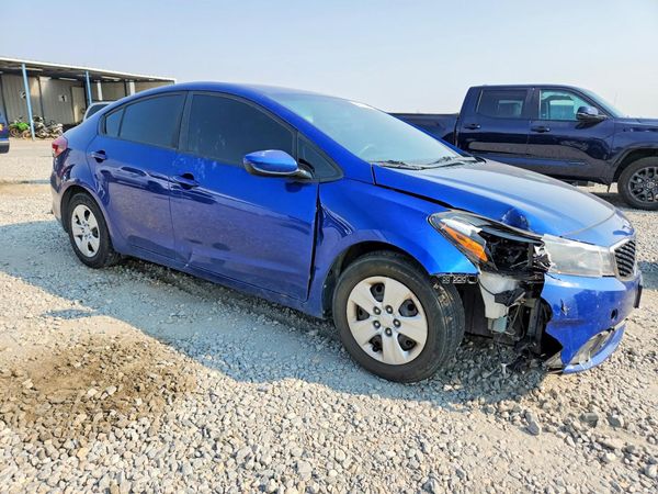 2017 KIA FORTE LX Base