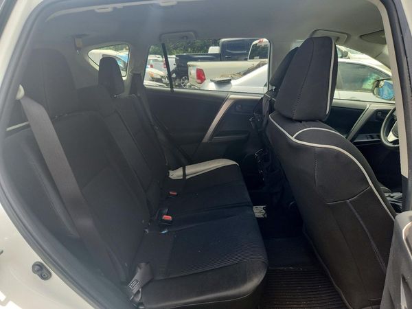 2016 TOYOTA RAV4